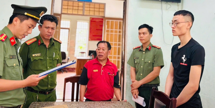 Khởi tố thanh niên môi giới người khác trốn sang Campuchia làm 'việc nhẹ lương cao' - Ảnh 1.