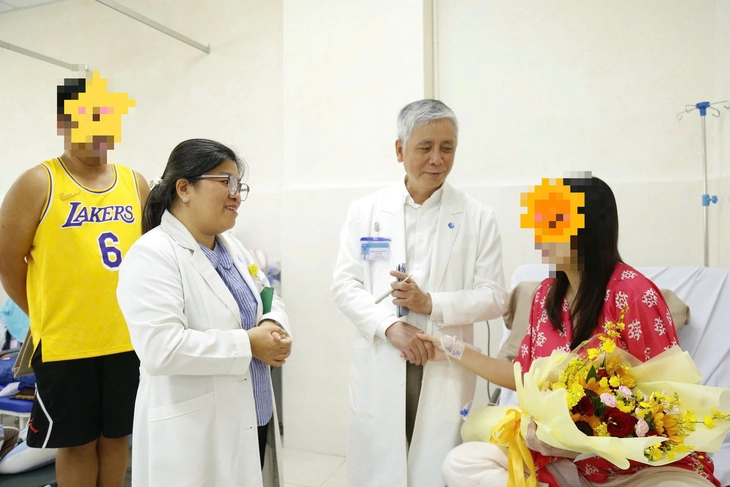 Ca thông tim bào thai cho sản phụ Singapore: Chuyện giờ mới kể - Ảnh 1.