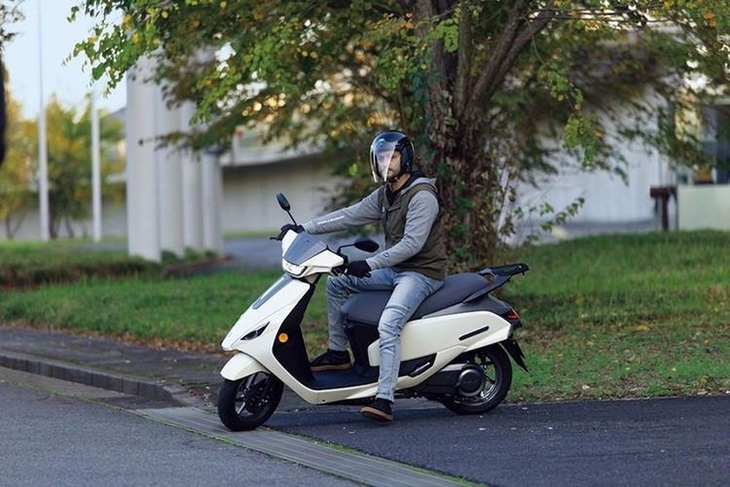 Suzuki e-Address - Ảnh 22.
