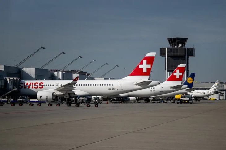 Châu Âu lao đao vì thiếu phi công: SWISS hủy 1.400 chuyến bay - Ảnh 1. Châu Âu lao đao vì thiếu phi công: SWISS hủy 1.400 chuyến bay - Ảnh 1.