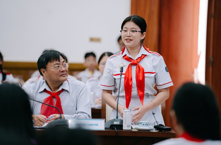 Thiếu nhi TP.HCM đề xuất nhiều ý tưởng thiết thực với lãnh đạo TP.HCM - Ảnh 2. thiếu nhi - Ảnh 2.