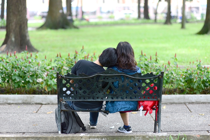 'Trẻ em sinh ra trẻ em', cách nào ngăn chặn? - Ảnh 2. trẻ em - Ảnh 2.