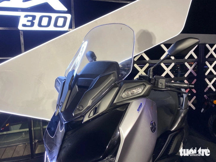 Yamaha XMAX 300 - Ảnh 2.