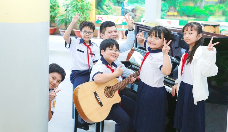 Xã hội hóa giáo dục hiểu đúng để làm đúng - Ảnh 1. Xã hội hóa giáo dục - Ảnh 2.