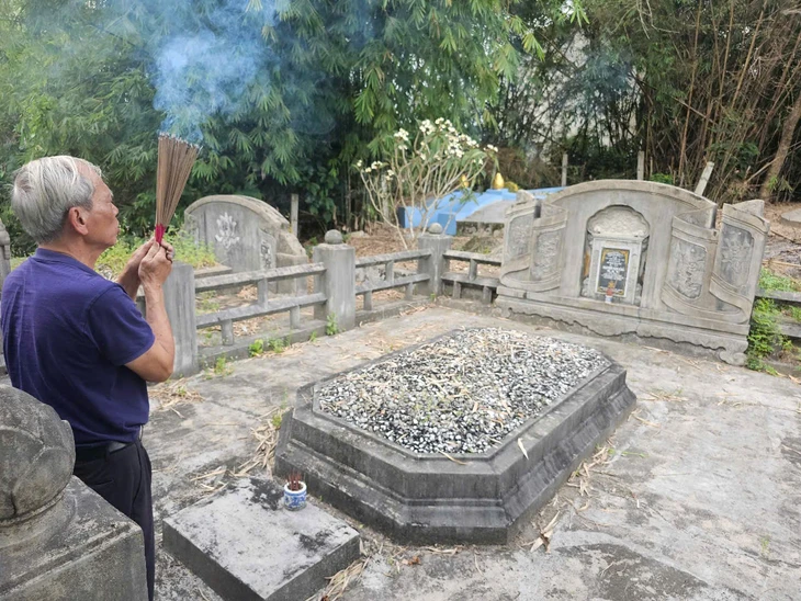 Chuyện lạ kinh thành Huế - Kỳ cuối: Đệ nhất xảo thủ làm ngai vàng - Ảnh 5. ngai vàng - Ảnh 6.