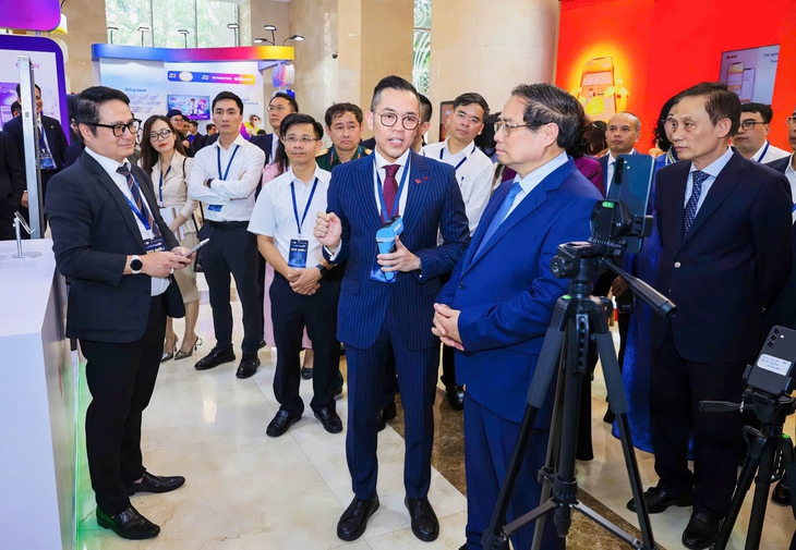 Cách VPBank kiến tạo thói quen thanh toán không chạm - Ảnh 1.