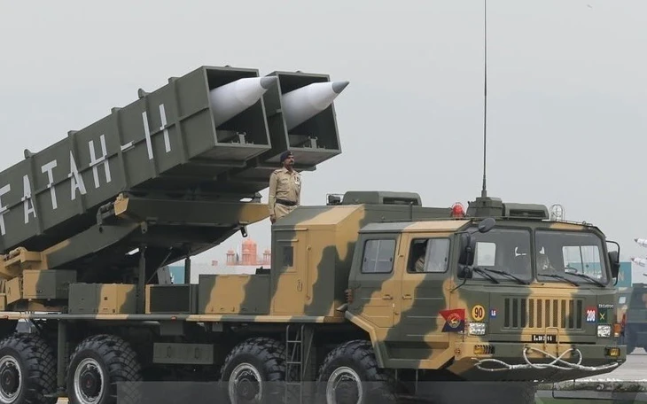Ấn Độ tấn công tên lửa vào Pakistan - Ảnh 2.