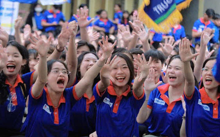 Tiếp sức cho "Mùa thi hạnh phúc" 2025 - Ảnh 2.