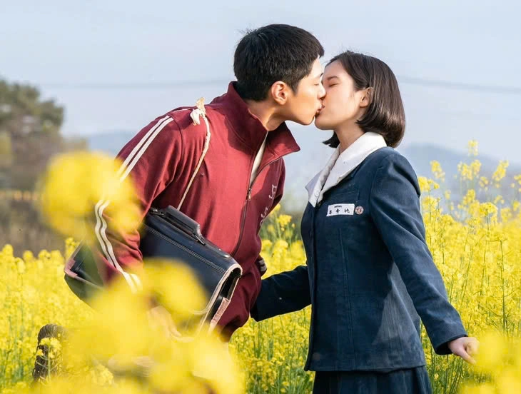 Khi cuộc đời cho bạn quả quýt đại thắng, Kim Tae Ri là thị hậu Baeksang 2025 - Ảnh 2. Baeksang - Ảnh 2.