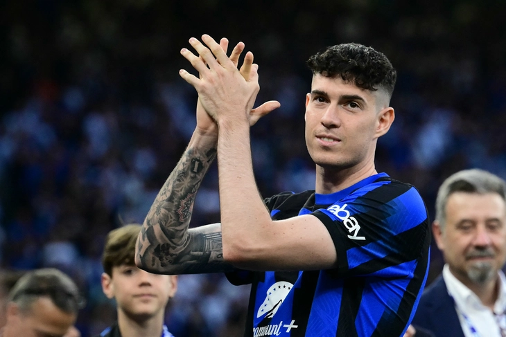 Trung vệ Inter Milan: Yamal là cầu thủ xuất sắc nhất tôi từng đối đầu - Ảnh 1.