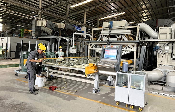 Kinh tế tư nhân: động lực quan trọng nhất của nền kinh tế - Ảnh 1. Kinh tế tư nhân: Động lực quan trọng nhất của nền kinh tế - Ảnh 1.