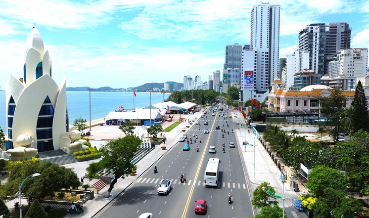 Khánh Hòa 'bắt tay' với Hiroshima, Nhật Bản để phát triển kinh tế, năng lượng, du lịch... - Ảnh 1. Khánh Hòa bắt tay với tỉnh Hiroshima xây dựng sản phẩm du lịch cho khách Nhật - Ảnh 1.