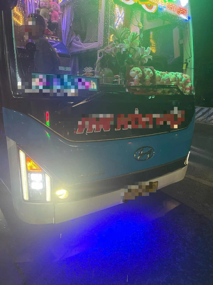 Phải trích xuất camera, người nhà xe mới nhận 'cầm nhầm' túi xách có 90 triệu đồng khách để quên - Ảnh 2.