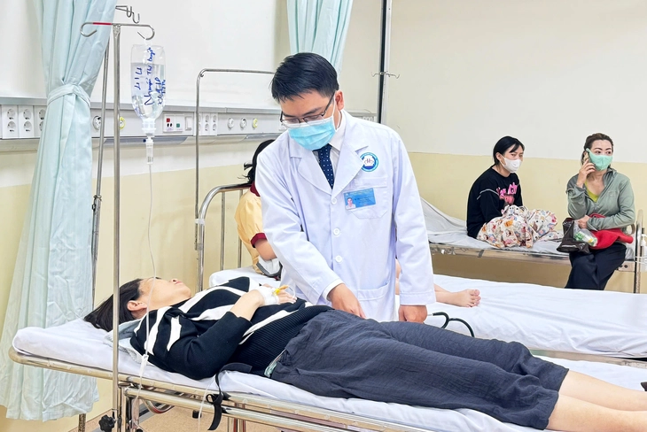 Tạm ứng khi cấp cứu: Không để bệnh viện lăn tăn 'thủ tục đầu tiên' - Ảnh 1. cấp cứu - Ảnh 1.