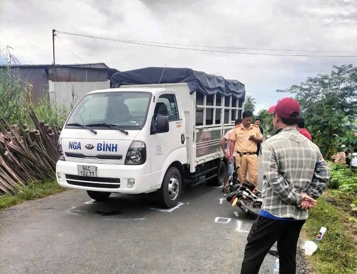 Sức khỏe tài xế bị bắn trong vụ tai nạn ở Vĩnh Long hiện ra sao? - Ảnh 1.