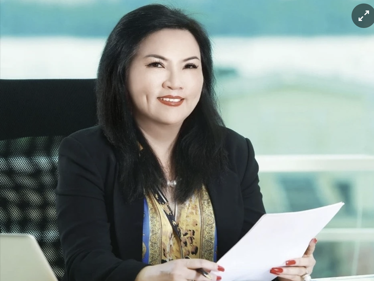 Gia đình nữ đại gia tăng gom cổ phiếu ACB, nâng cao tỉ lệ sở hữu - Ảnh 1.
