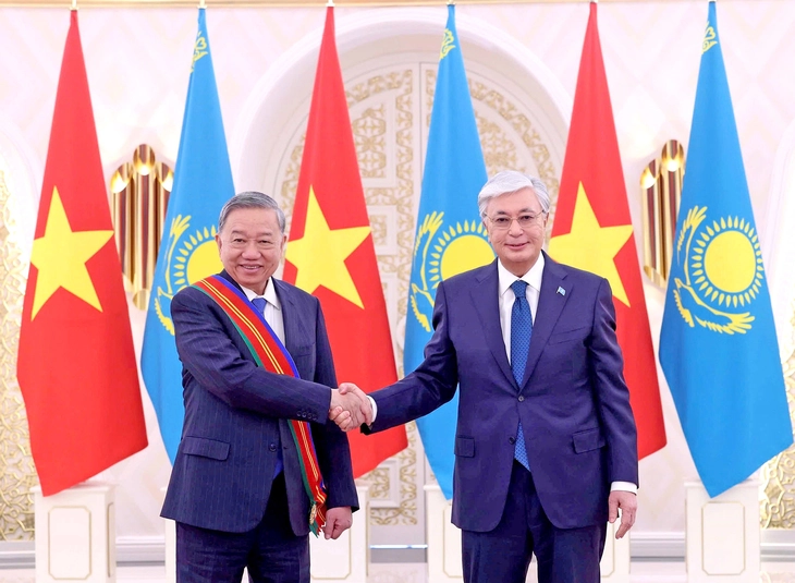 Rộng đường cho hàng Việt vào châu Âu - Ảnh 1. Kazakhstan - Ảnh 1.