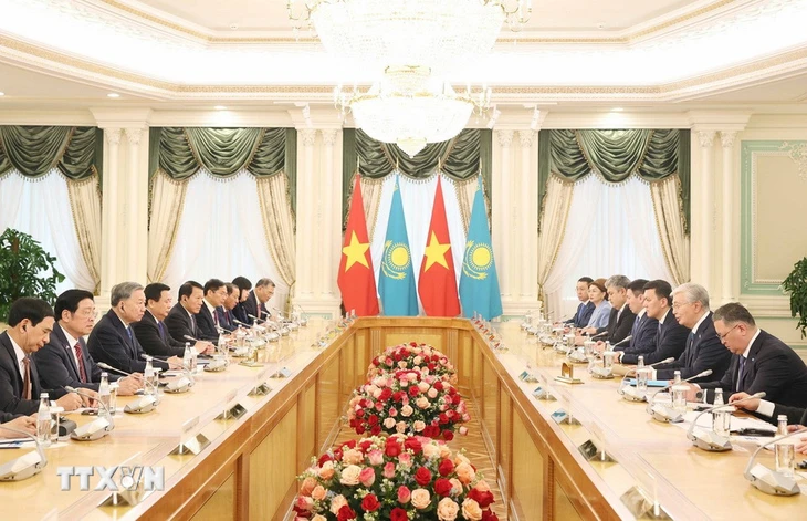 Kazakhstan - Ảnh 2.
