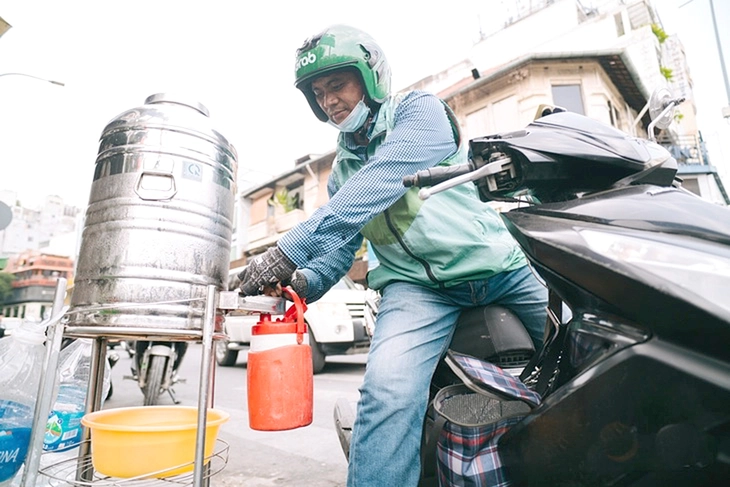 Người Sài Gòn với nhau mà... - Ảnh 1. Sài Gòn - Ảnh 1.