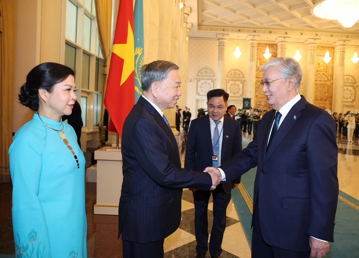 Kazakhstan - Ảnh 1.