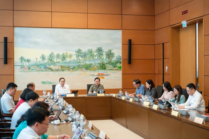 sáp nhập - Ảnh 2.