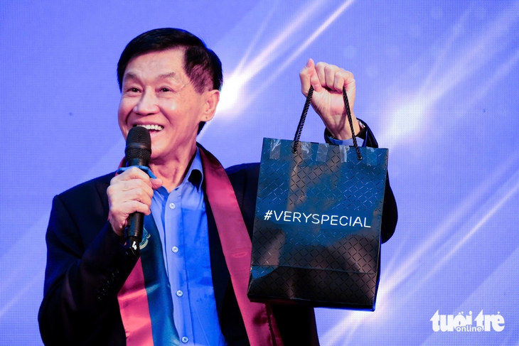 Johnathan Hạnh Nguyễn - Ảnh 1.