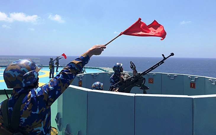 Chủ tịch nước Lương Cường: Xây dựng Quân chủng Hải quân hiện đại, là điểm tựa vững chắc trên biển - Ảnh 4.