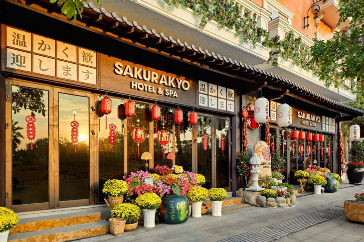Sakurakyo Hotel & Spa - 'khúc nhạc thiền' giữa thị trấn Hoàng Hôn - Ảnh 1.