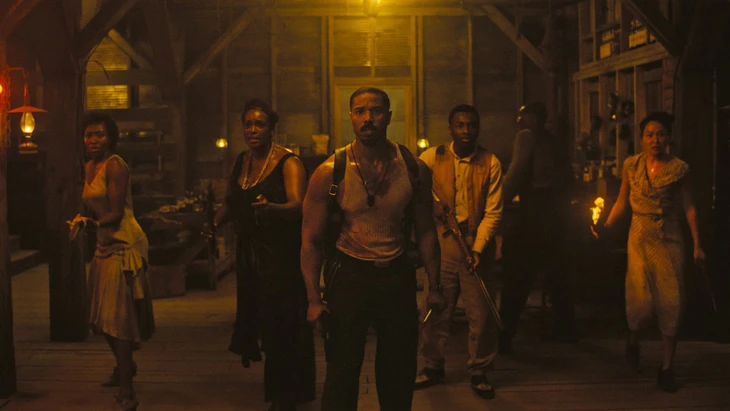 Sinners gây sốt phòng vé, là ứng viên sáng giá đầu tiên của Oscar 2026 - Ảnh 2. Sinners - Ảnh 2.