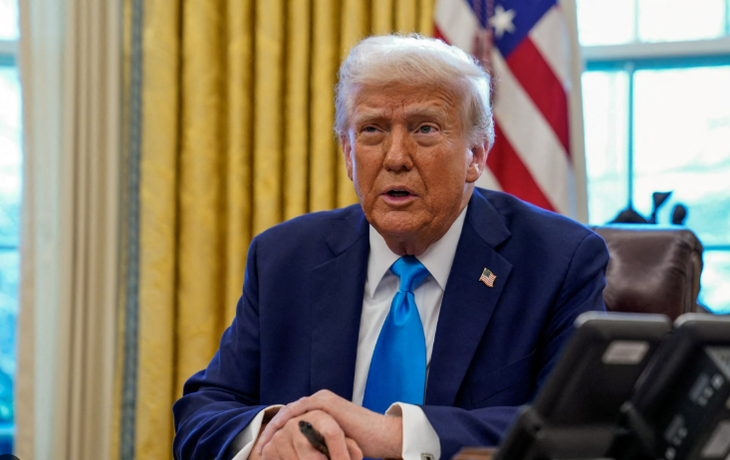 Tổng thống Trump dự định đổi tên vịnh Ba Tư thành vịnh Ả Rập - Ảnh 1.