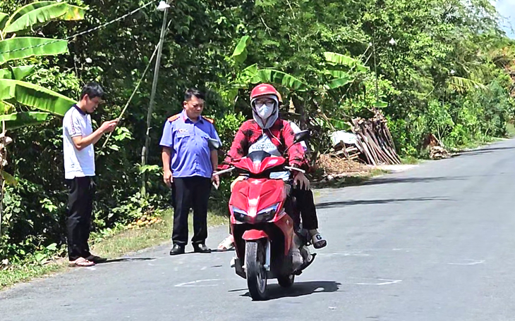 Mẹ nữ sinh tử vong trong vụ tai nạn giao thông ở Vĩnh Long kháng cáo bản án sơ thẩm - Ảnh 3.