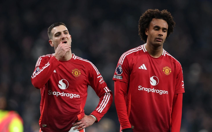 HLV Amorim thực hiện gần 500 cuộc phỏng vấn sau nửa năm dẫn dắt Man United - Ảnh 3.