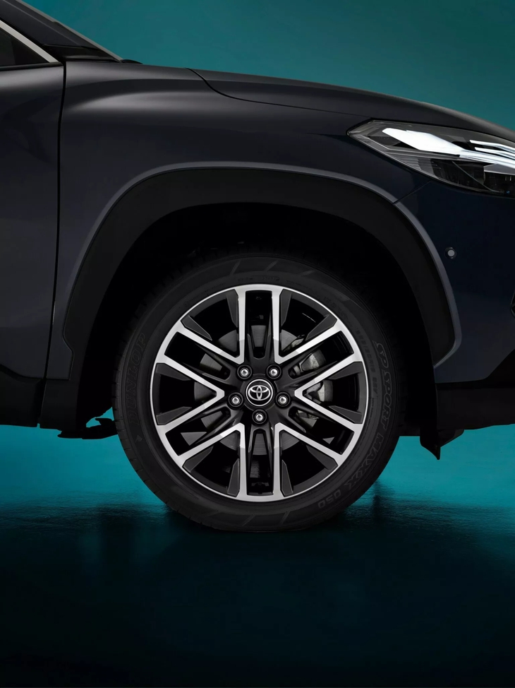 Toyota Corolla Cross - Ảnh 4.