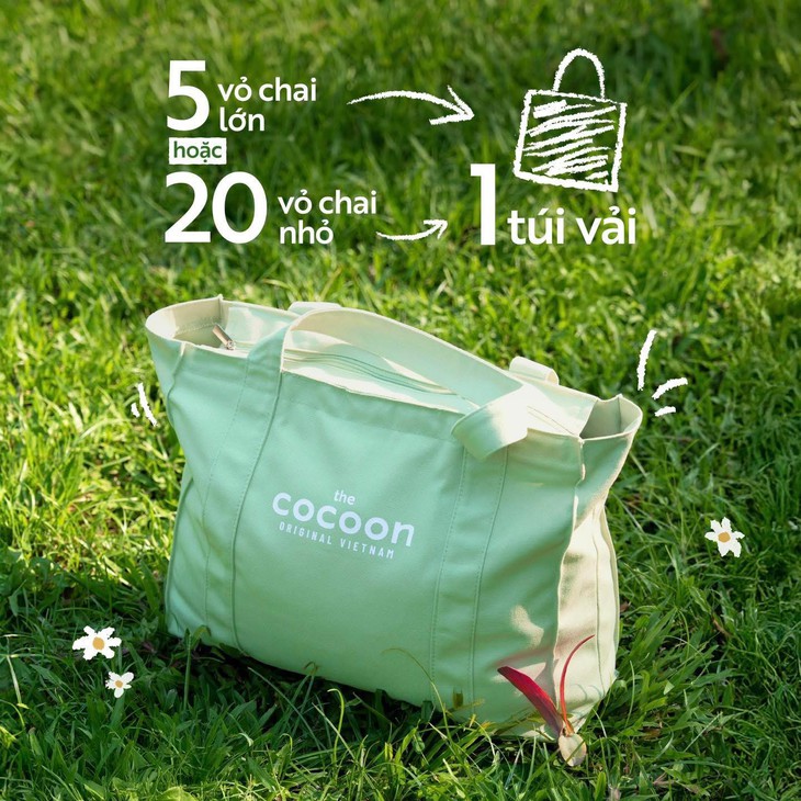 Cocoon Việt Nam khởi động chương trình 'Thu hồi vỏ chai - Đổi túi xanh' - Ảnh 2.