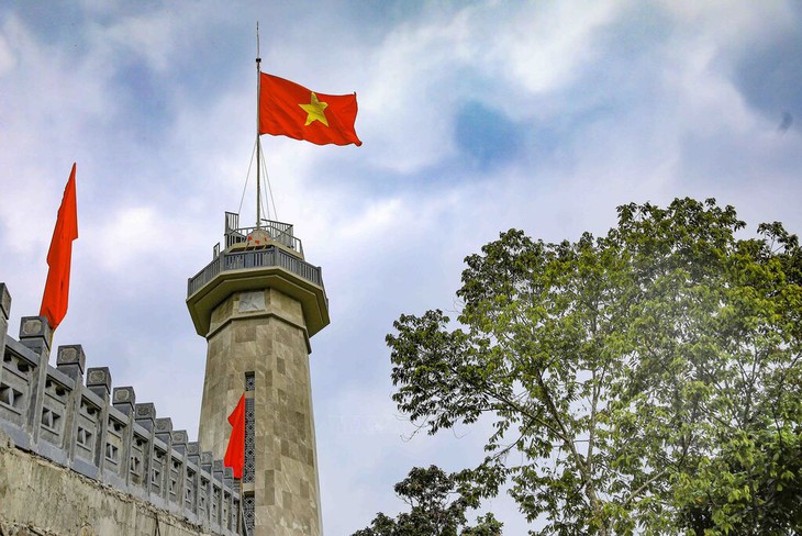 Cột cờ A Pa Chải - Ảnh 1.
