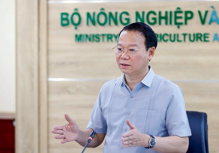 Sầu riêng xuất khẩu sang Trung Quốc giảm sâu, Bộ trưởng Đỗ Đức Duy chỉ đạo loạt giải pháp - Ảnh 1.