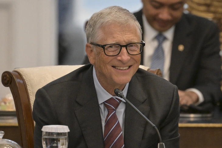 Ông Bill Gates đẩy nhanh tiến độ chia 200 tỉ USD cho người nghèo - Ảnh 1. Bill Gates - Ảnh 1.