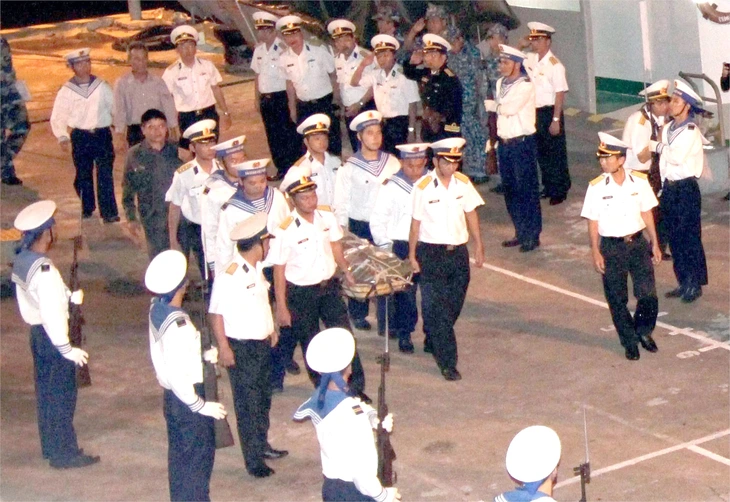 hải quân - Ảnh 1.