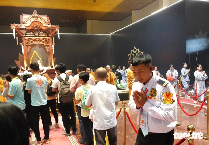 tình nguyện viên - Ảnh 12.