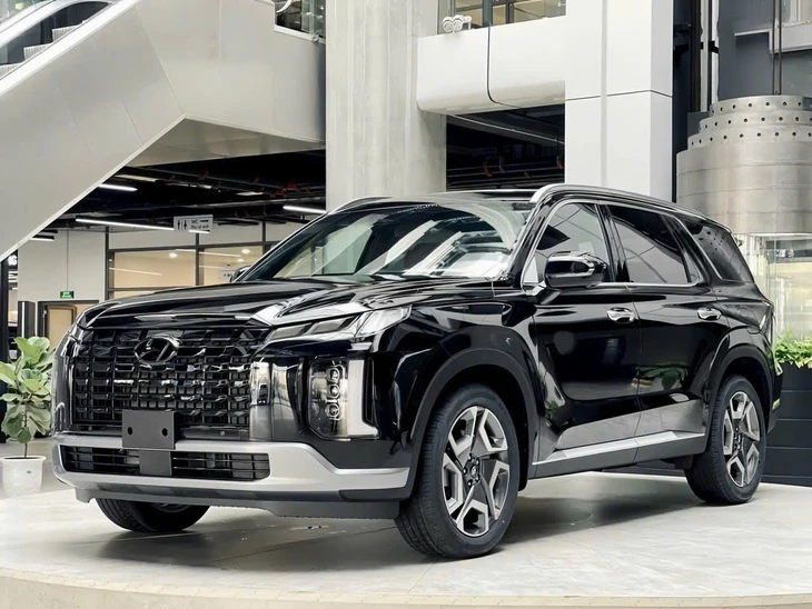 Tin tức giá xe: Hàng loạt xe Hyundai giảm giá, có mẫu tới trăm triệu, Accent xuống ngang Kia Morning Tin tức giá xe: Hàng loạt xe Hyundai giảm giá, có mẫu tới trăm triệu, Accent xuống ngang Kia Morning