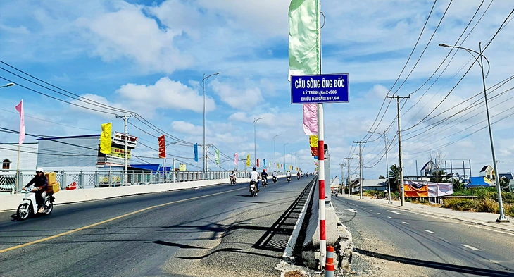Ký ức những lần tách - nhập tỉnh - Kỳ 2: Không xây trụ sở mới, để tiền lo cho dân - Ảnh 1.