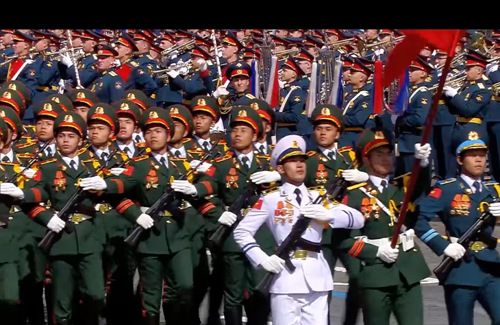 duyệt binh - Ảnh 4.
