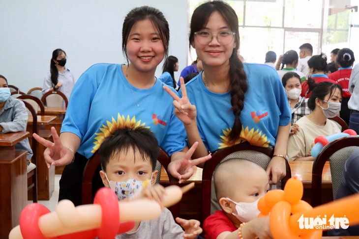 Sẵn sàng, trải nghiệm và trưởng thành cùng Chiến dịch tình nguyện Hoa phượng đỏ - Ảnh 3. Sẵn sàng, trải nghiệm và trưởng thành cùng chiến dịch tình nguyện Hoa phượng đỏ - Ảnh 3.