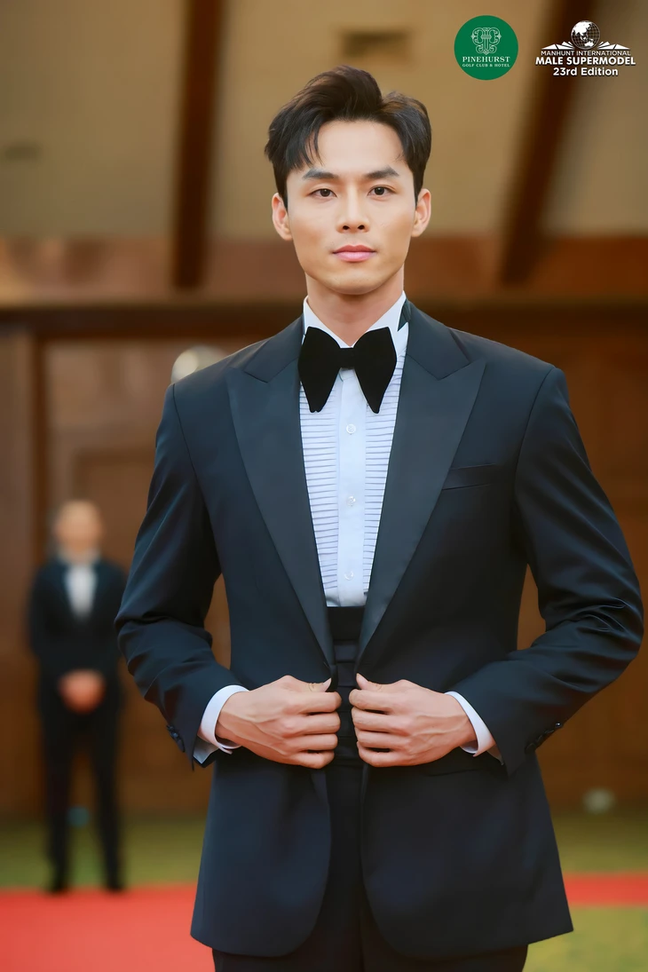 Missosology dự đoán top 5 Manhunt International 2025, Vũ Linh là á vương - Ảnh 5. Missosology tung dự đoán top 5 Manhunt International 2025, Vũ Linh là á vương - Ảnh 5.