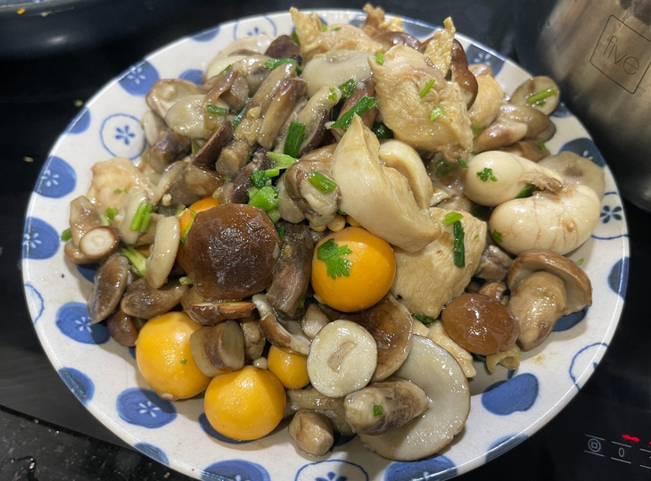 Tới mùa nấm tràm rồi đó, bạn đã ăn gà xào nấm tràm chưa? - Ảnh 1. nấm tràm - Ảnh 1.