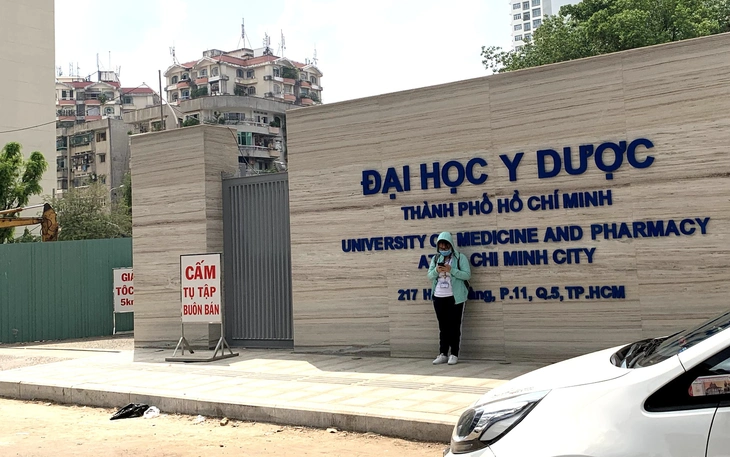 Trường đại học Y Dược TP.HCM thành lập 3 trường ‘con’ làm gì? - Ảnh 2.