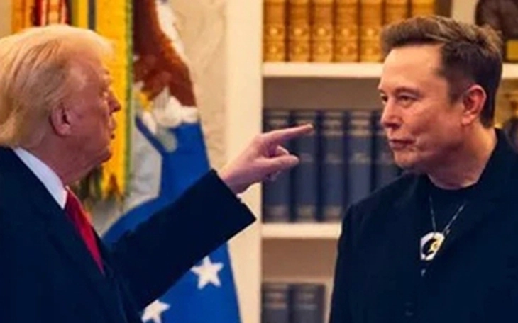Elon Musk đang phải trả giá đắt cho mối quan hệ với ông Trump - Ảnh 2.