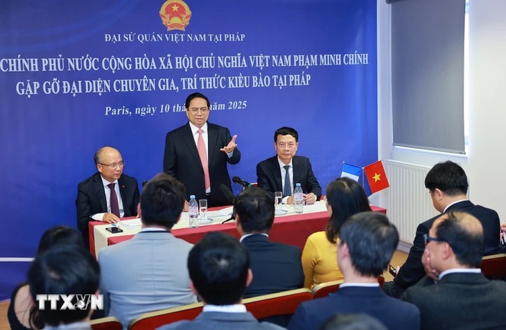 Thủ tướng đặt hàng trí thức kiều bào tại Pháp lập đề án đào tạo 100 kỹ sư AI cho Việt Nam - Ảnh 1. Pháp - Ảnh 1.