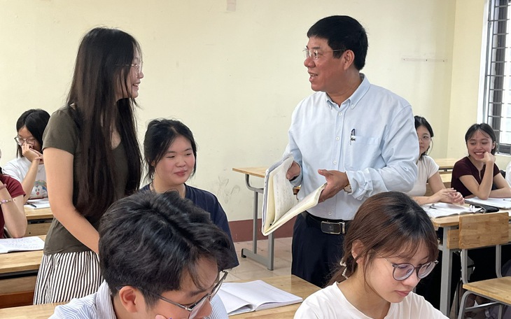 Giao thi tốt nghiệp THPT cho địa phương: Tất yếu trong bối cảnh đổi mới giáo dục - Ảnh 2.