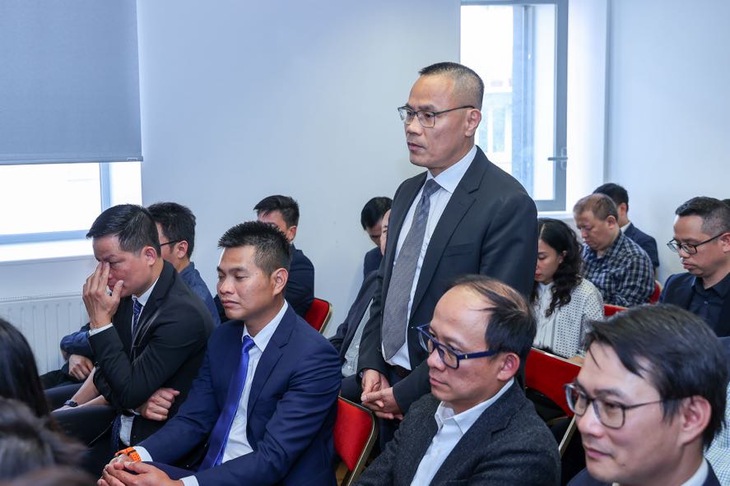 Thủ tướng đặt hàng trí thức kiều bào tại Pháp lập đề án đào tạo 100 kỹ sư AI cho Việt Nam - Ảnh 2.